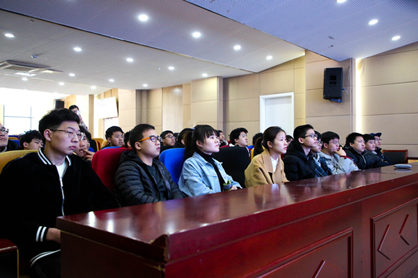 新生入學(xué)<a href=http://njxh.cn target=_blank class=infotextkey>專業(yè)</a>解讀，為你揭開兩大<a href=http://njxh.cn target=_blank class=infotextkey>專業(yè)</a>的神秘面紗