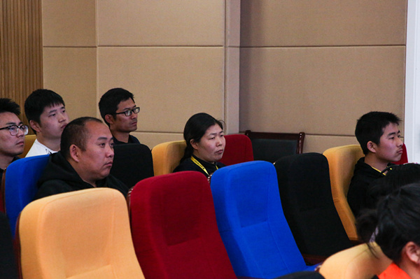 暢想春游，免費(fèi)體驗(yàn)進(jìn)行時(shí)