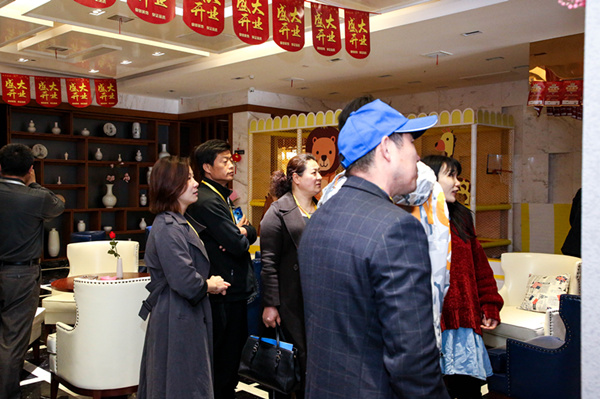 企業(yè)游學(xué)，刷新職場(chǎng)新印象