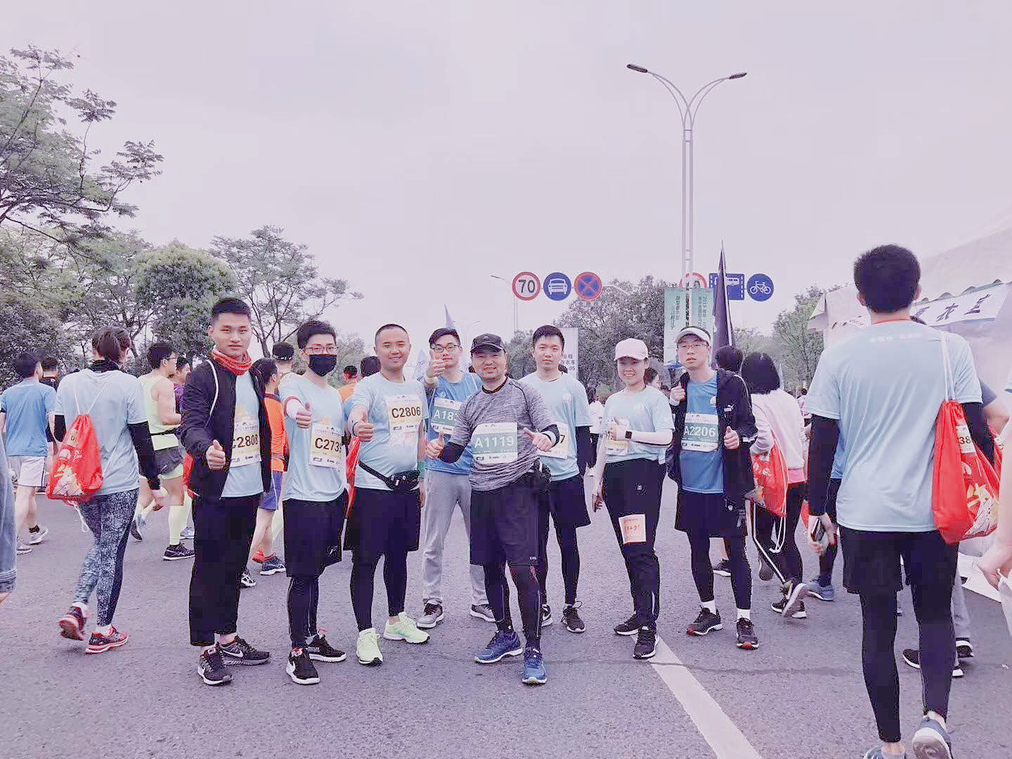 樂動(dòng)春牛首，新華來助威！