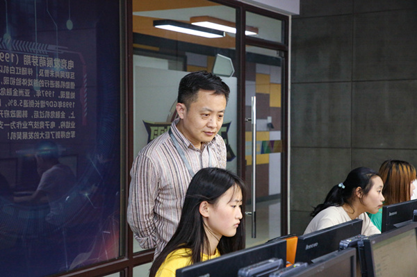 搞互聯(lián)網(wǎng)教育我們是認(rèn)真的，搞互聯(lián)網(wǎng)知識競賽我們也是認(rèn)真的！