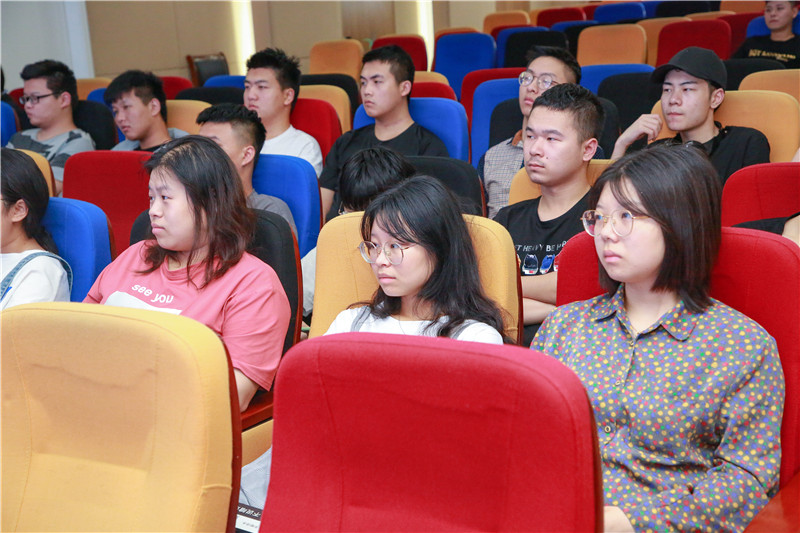 創(chuàng)就業(yè)宣傳周活動(dòng)集錦丨畢業(yè)即就業(yè)，我們不是說(shuō)說(shuō)而已哦！