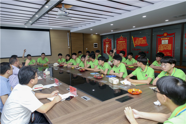 最美不過初相見！——南京新華2019年秋季新生見面會