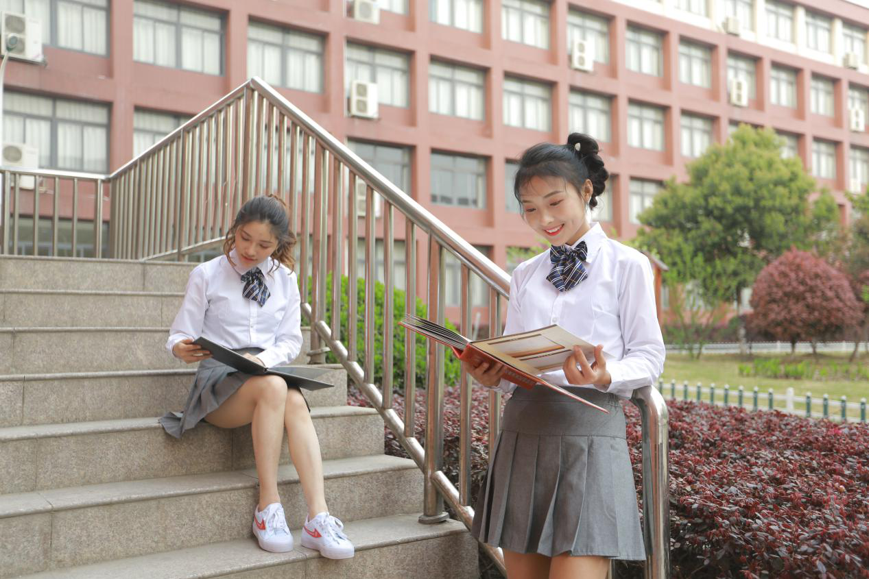 【媒體關注】新華電腦學校怎么樣，為什么要來新華電腦教育