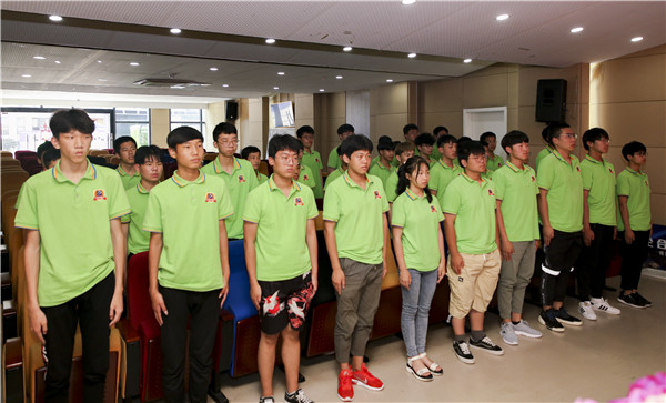 “愛與責(zé)任，賦能未來”南京新華2019級(jí)秋季新生開班典禮隆重舉行！