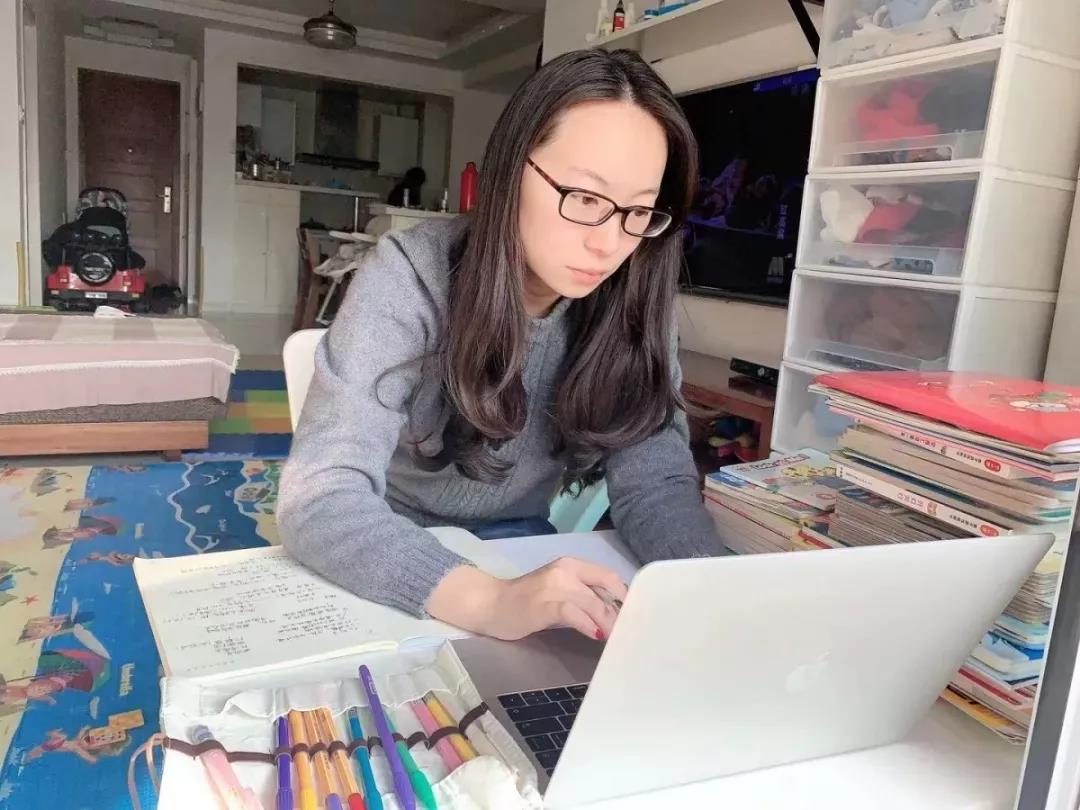 休假不休課，停課不停學，足不出戶在線學技術！