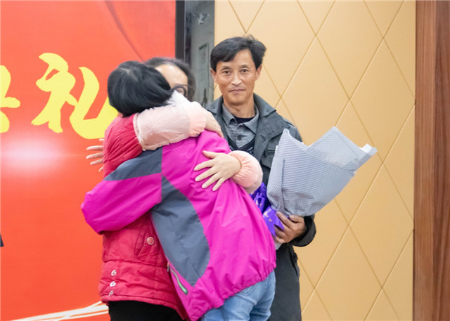 新華暖心教育，緣何成為家長們放心的學(xué)校？