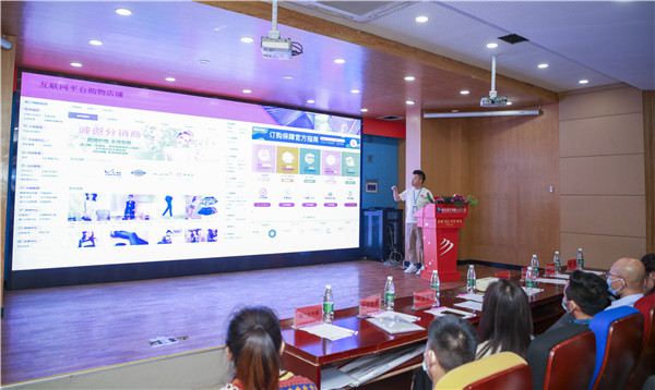 就業(yè)保障丨千企萬(wàn)崗進(jìn)校園，助力學(xué)子精準(zhǔn)就業(yè)！