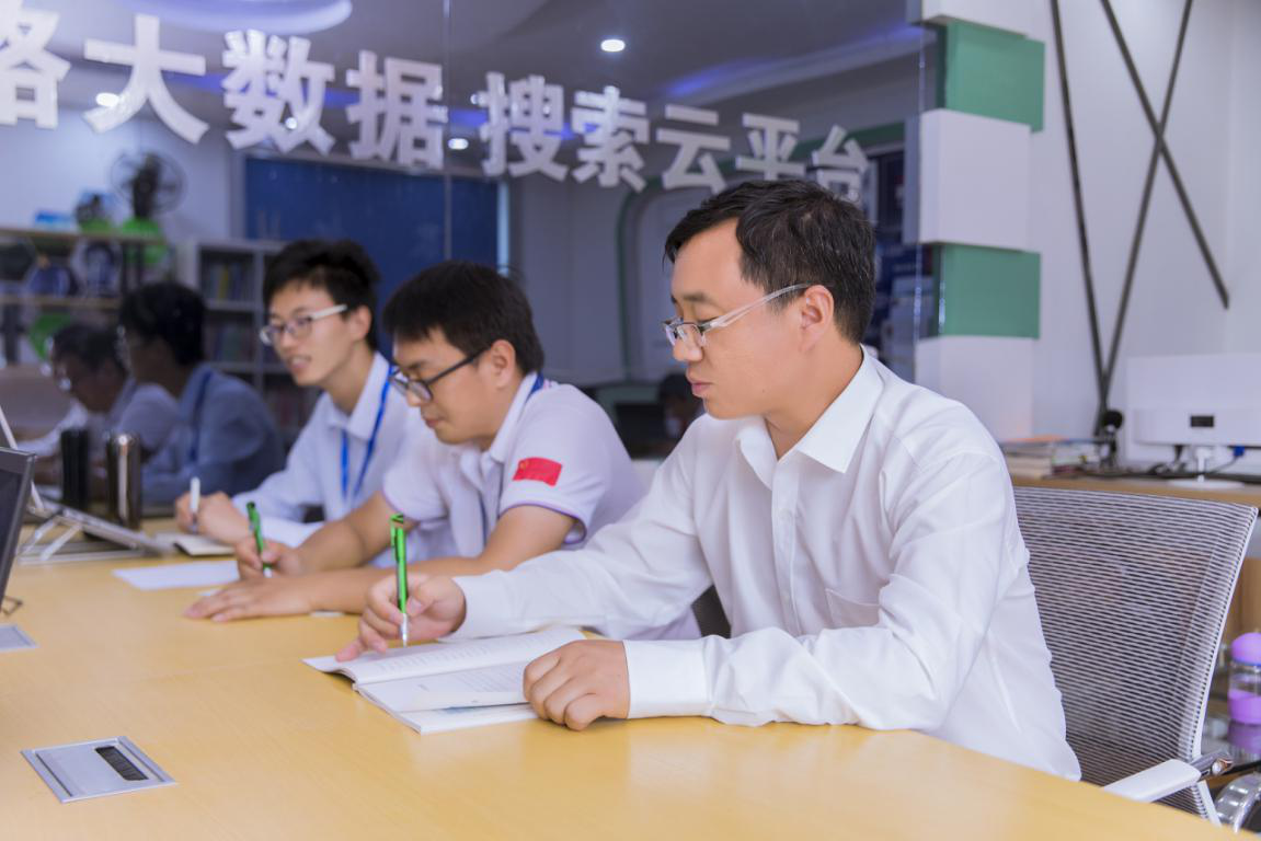 <a href=http://njxh.cn target=_blank class=infotextkey>專業(yè)</a>榜樣 | 砥礪前行 時代風(fēng)向！