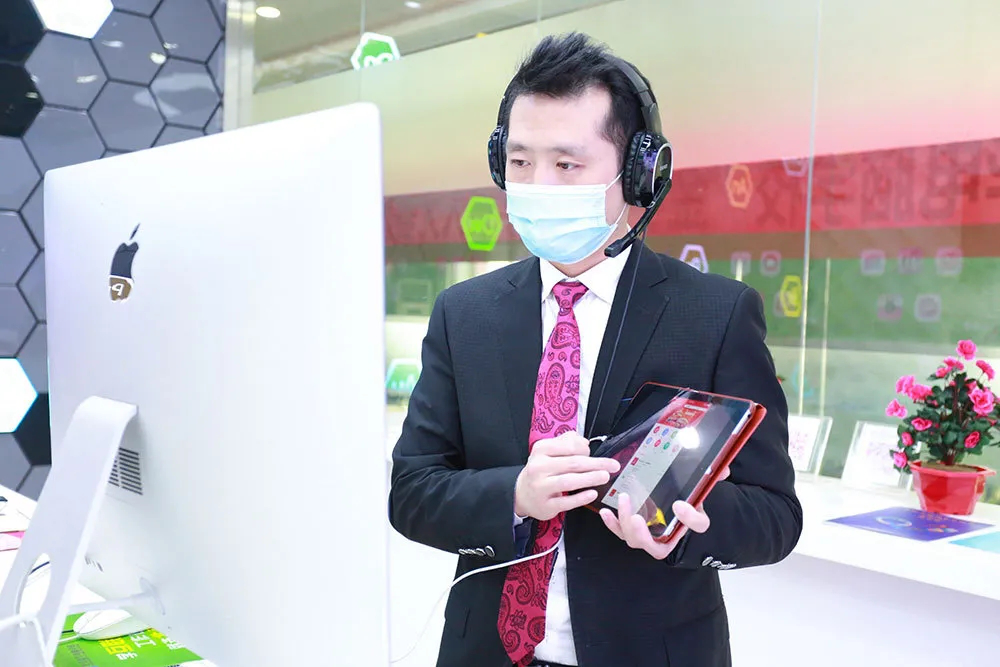 人人出彩 技能強(qiáng)國，新華邀你體驗(yàn)工匠精神