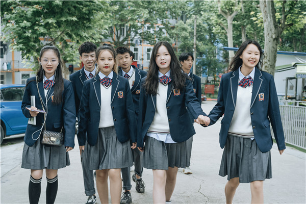 南京新華五一試學(xué)周，0元吃住學(xué)只等你來！