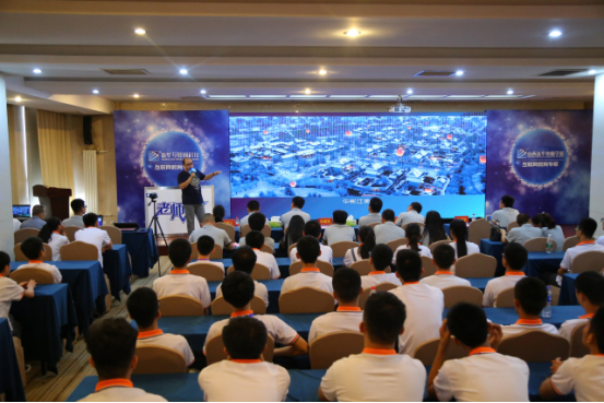 2021老師來了！時間已定，5位互聯(lián)網(wǎng)大咖導(dǎo)師與你0距離！