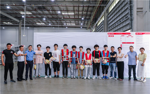 實習(xí)正當(dāng)時，慰問暖人心