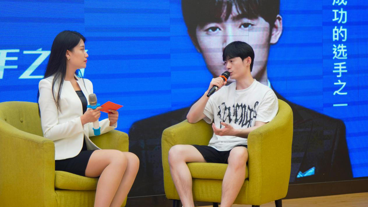 《老師來(lái)了》公開(kāi)課全新起航，“護(hù)國(guó)螳螂”靈藥激情開(kāi)講！