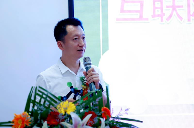 傳遞向上力量！新華電腦學(xué)校《老師來了》7月繼續(xù)開講！