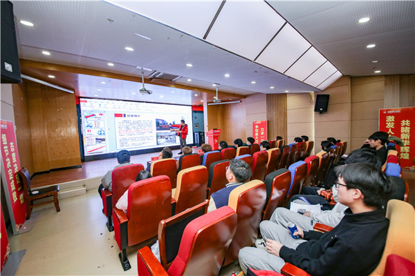 企業(yè)大咖進校園|拓寬就業(yè)渠道，搭建就業(yè)橋梁