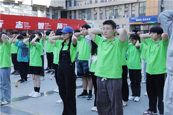 青春飛揚(yáng) 逐夢(mèng)啟航|南京新華2022春季素質(zhì)拓展周開(kāi)始啦！