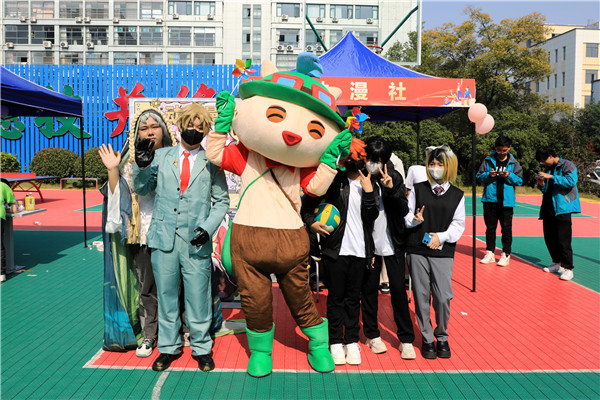 數(shù)南新青年，還看今“招”|南京新華電腦專修學(xué)校2023年秋季社團(tuán)招新大會(huì)圓滿落幕