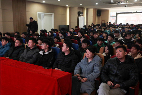 南京新華舉行消防知識(shí)宣講活動(dòng)，提升學(xué)生安全意識(shí)