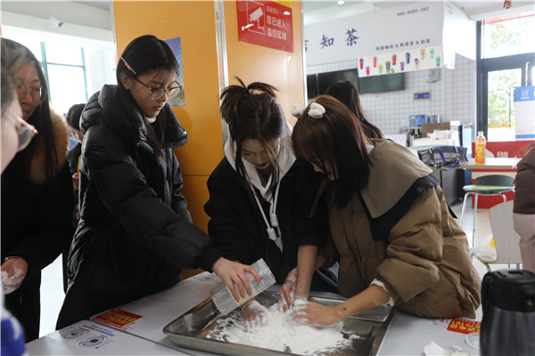 金龍賀歲，喜樂元宵|南京新華電腦專修學(xué)校元宵節(jié)活動(dòng)圓滿成功