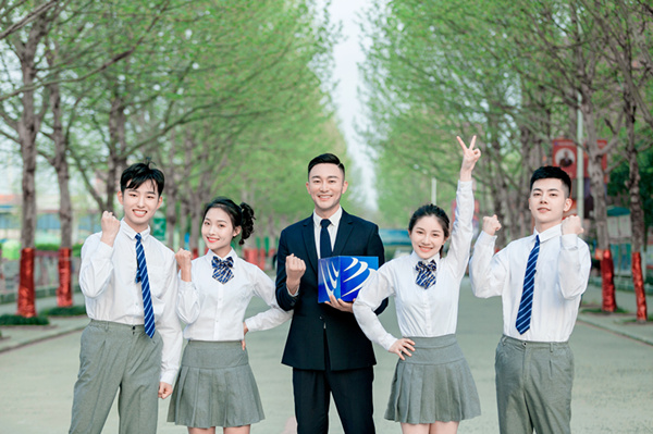 初中女生學(xué)習(xí)什么<a href=http://njxh.cn target=_blank class=infotextkey>專業(yè)</a>后方便就業(yè)？