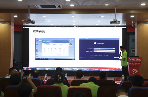 南京新華電腦專(zhuān)修學(xué)校家校同心共育英才結(jié)課答辯圓滿(mǎn)落幕