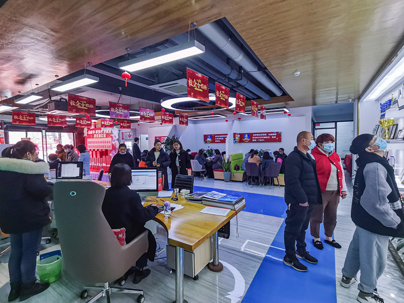 南京新華電腦專修學(xué)院330校園專場(chǎng)咨詢?nèi)栈顒?dòng)成功舉辦！